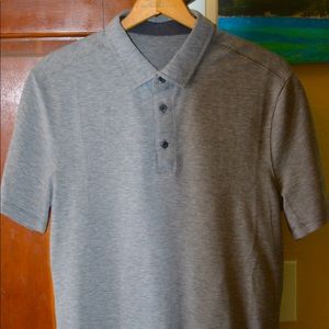 lululemon men’s grey collared shirt. Never worn!